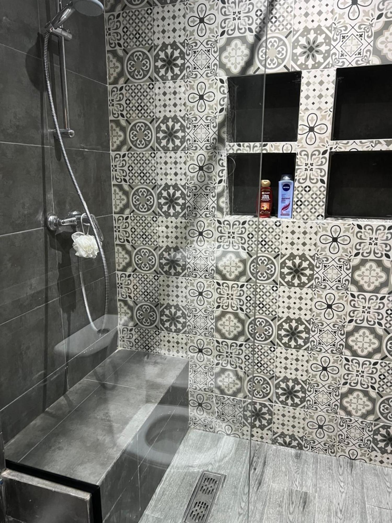 Appartement Safran Avec Piscine มาร์ราเกช ภายนอก รูปภาพ